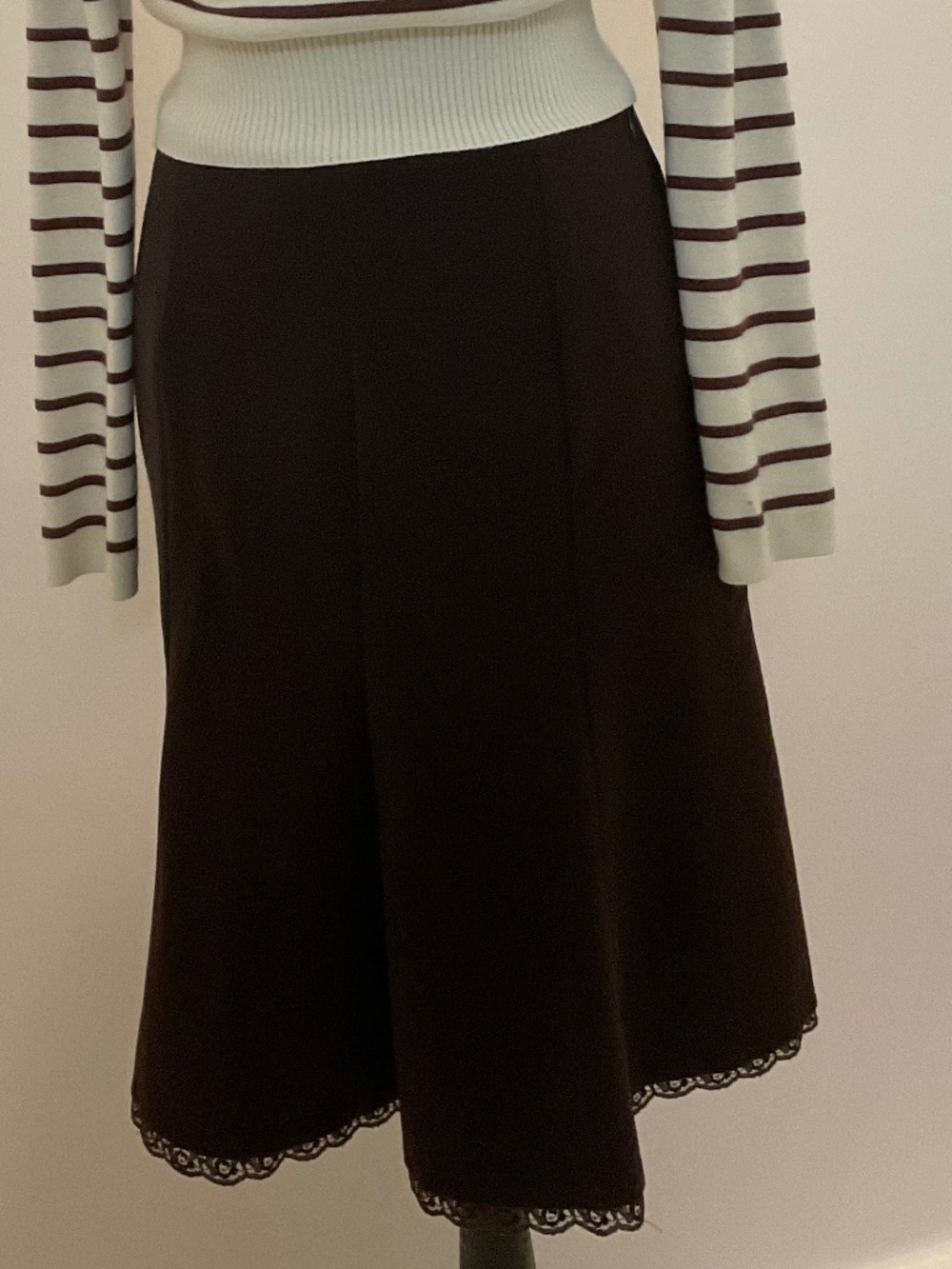 Dark brown knit a-line midi skirt by George Stretch